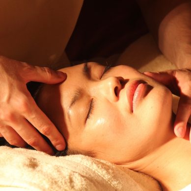 Jakie techniki wykorzystuje się podczas masażu klasycznego?